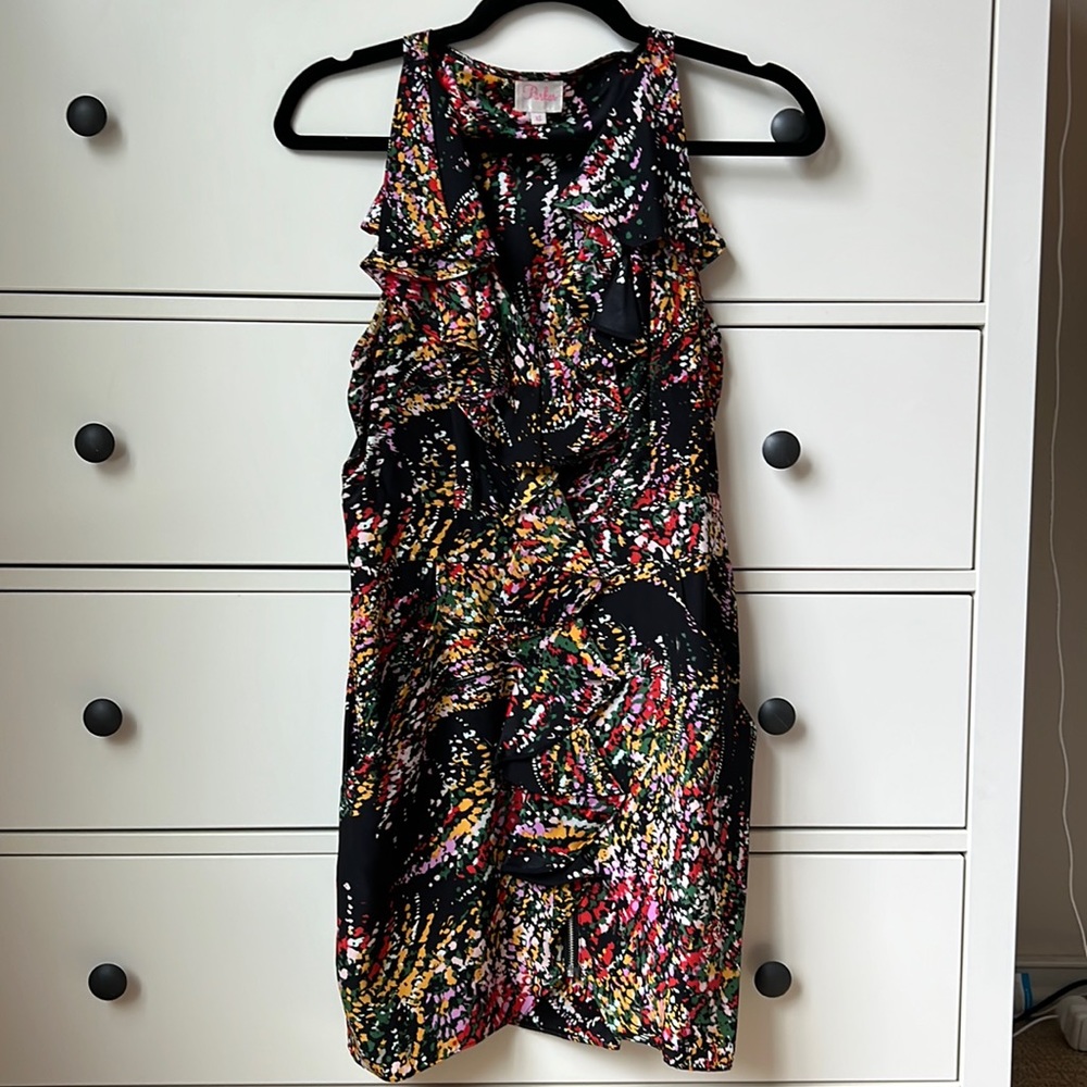 PARKER Sleeveless short dress with pockets and full zipper in the front
